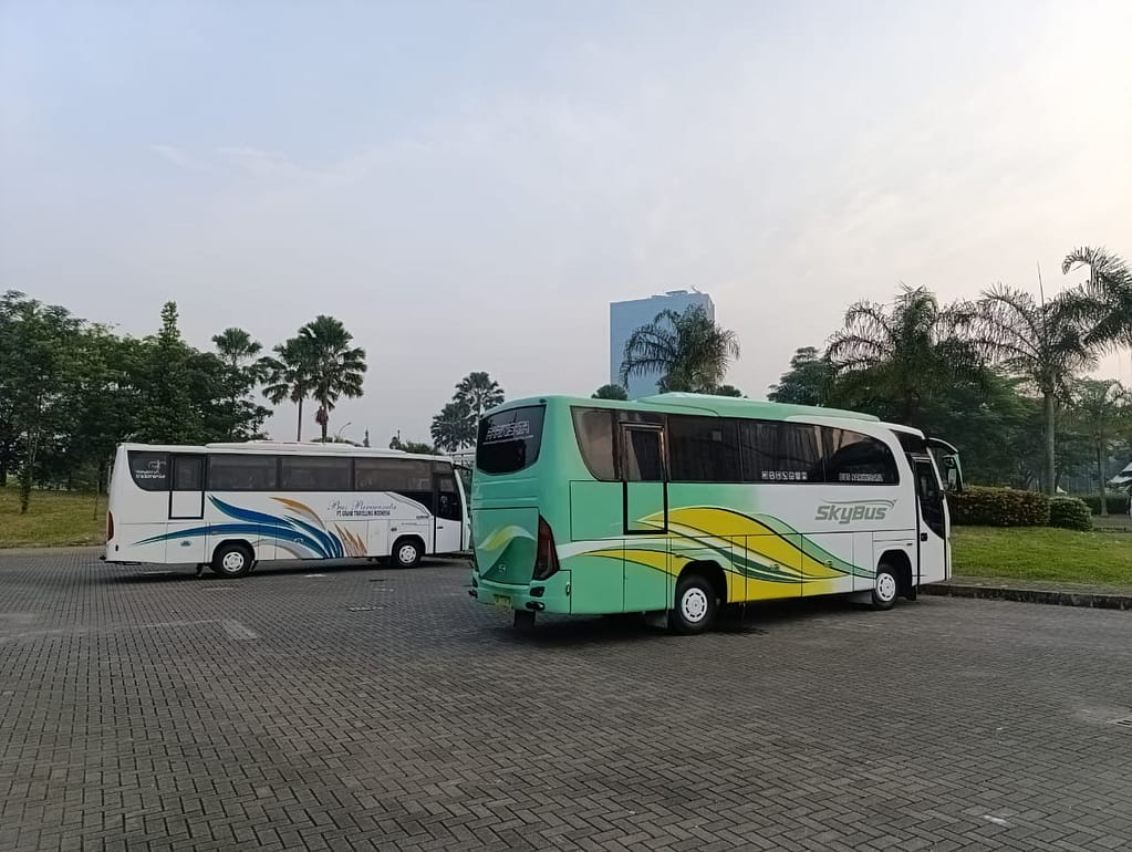 Sewa Mini bus Bandar Lampung 33 Seat