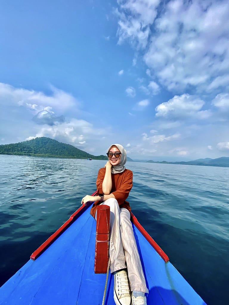wisata pantai pahawang lampung