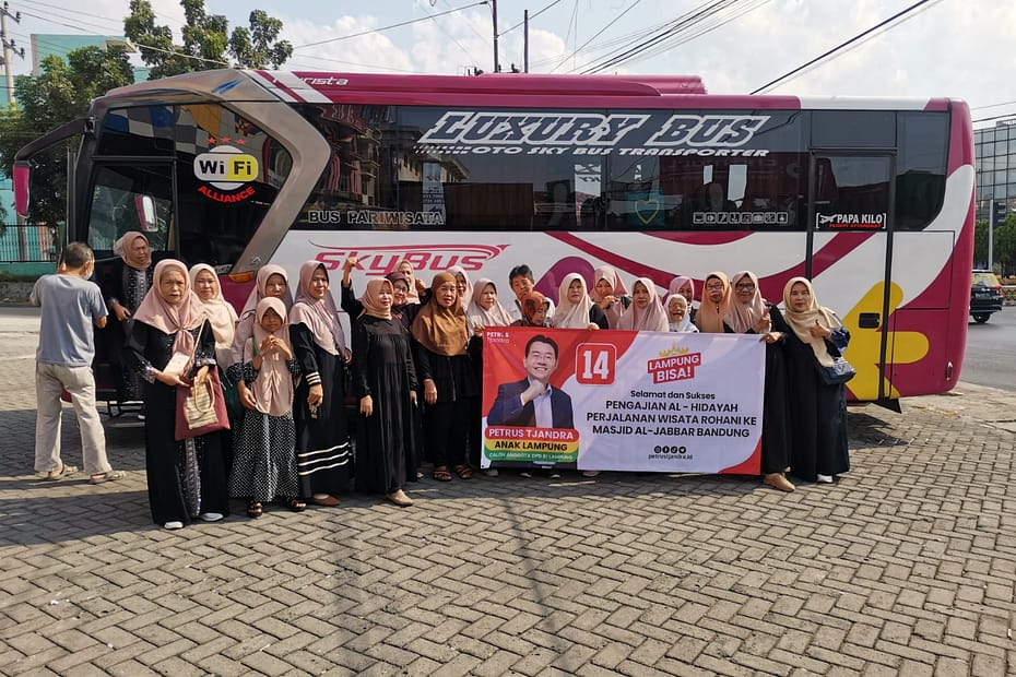 Sewa Bus Pariwisata Lampung Murah